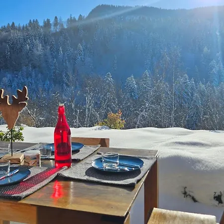 3 With Terrace And 3 Bedrooms Apartment *